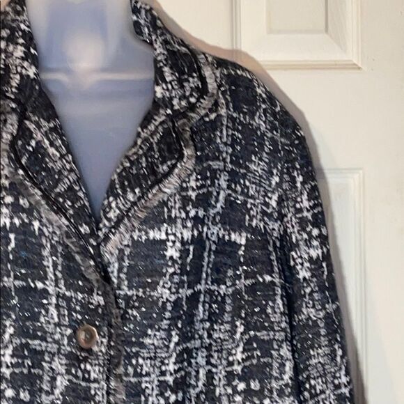 Chico's Gray Metallic Fringe Boucle Jacket 3/L - Picture 4 of 16